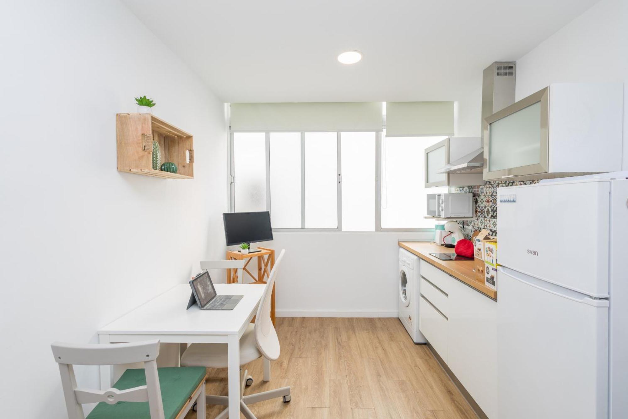 Canteras Workfriendly Bright *